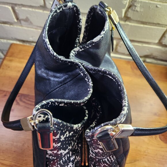 Like New Coach Phoebe BLack & White Python Shoulder Bag Purse - Picture 12 of 14